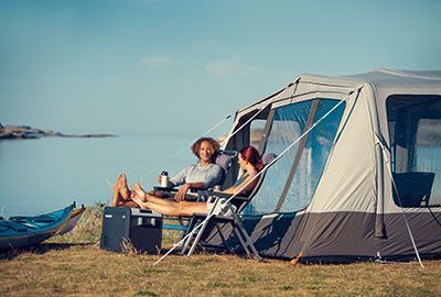 Voortent gezellig maken