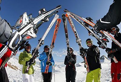 Ski's of snowboard waxen en slijpen